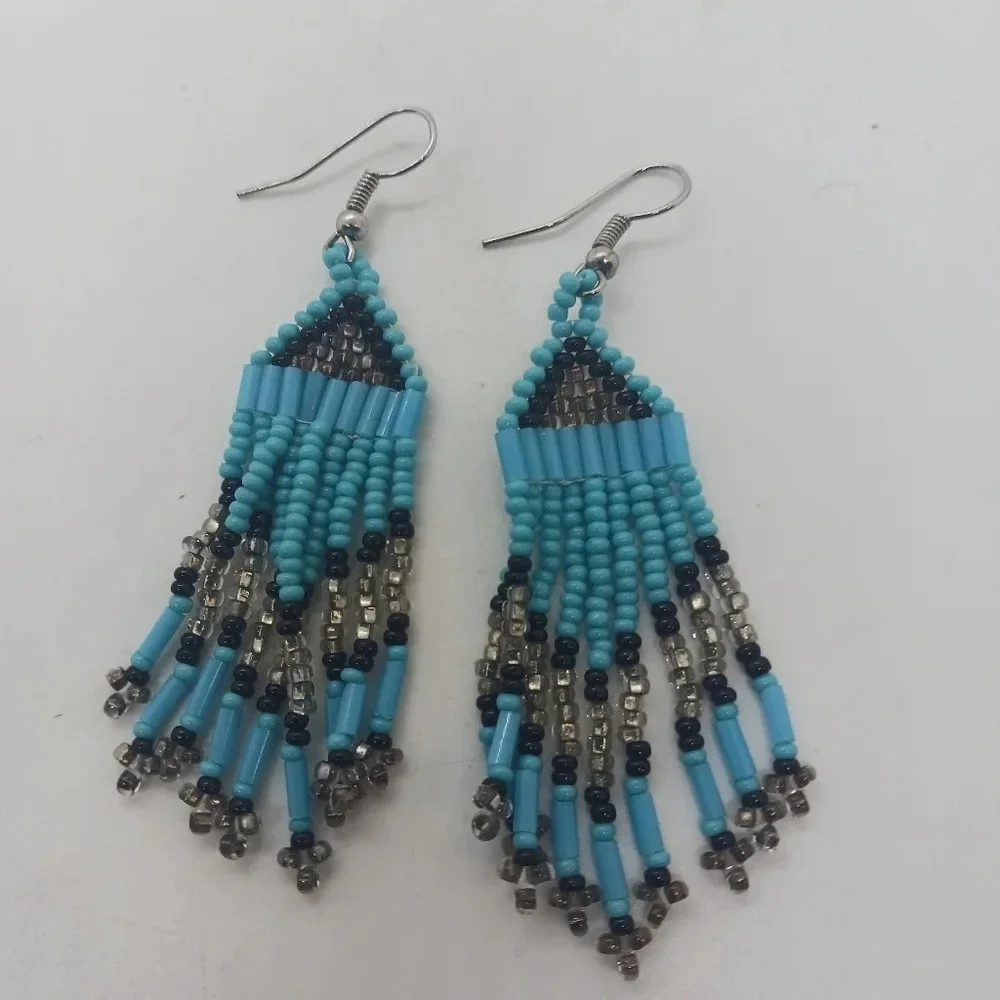 NEW 4 PAIR HANDMADE BEADED ASSORTED EARRINGS